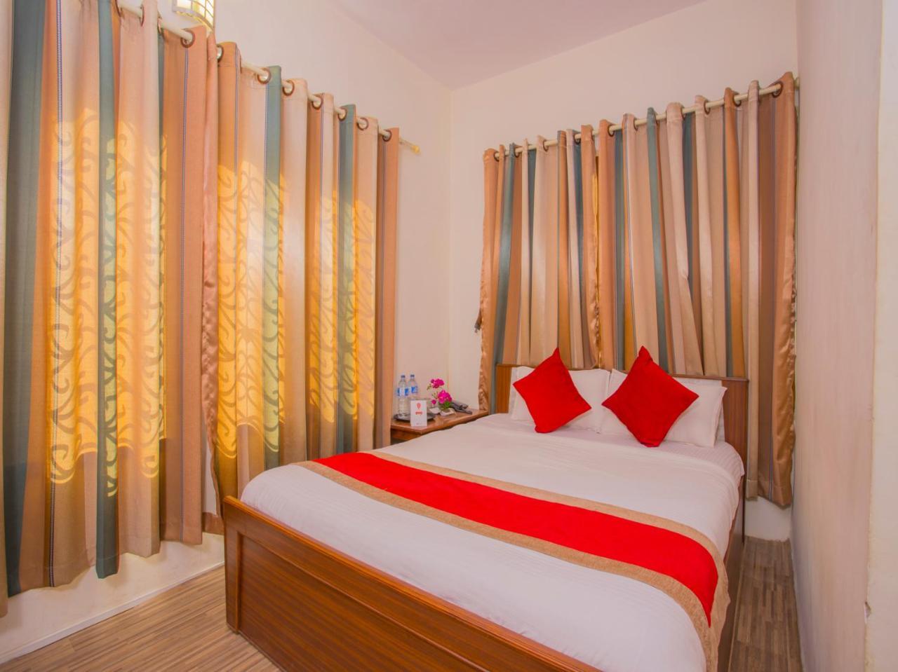Oyo 255 White Zambala Hotel Katmandu Kültér fotó