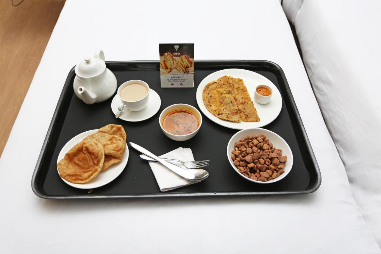 Oyo 255 White Zambala Hotel Katmandu Kültér fotó