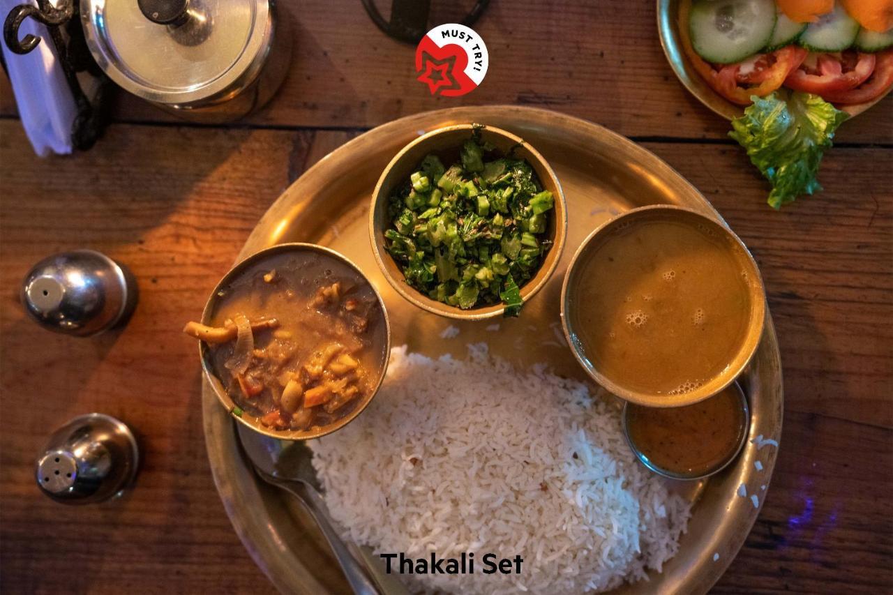 Oyo 255 White Zambala Hotel Katmandu Kültér fotó